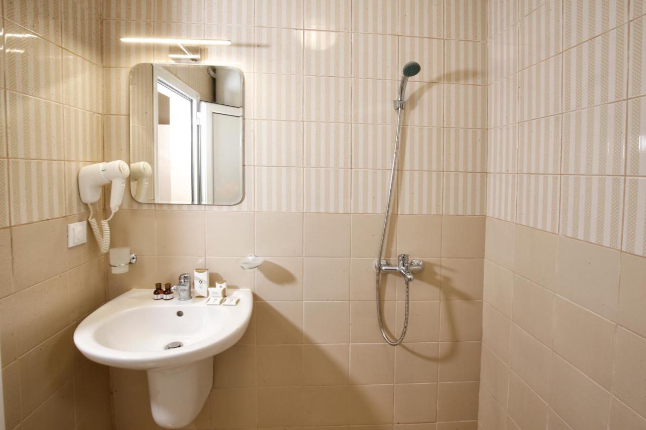 Stayinn Rainbow Houses Beachfront By Asteri Hotels Sunny Beach Buitenkant foto