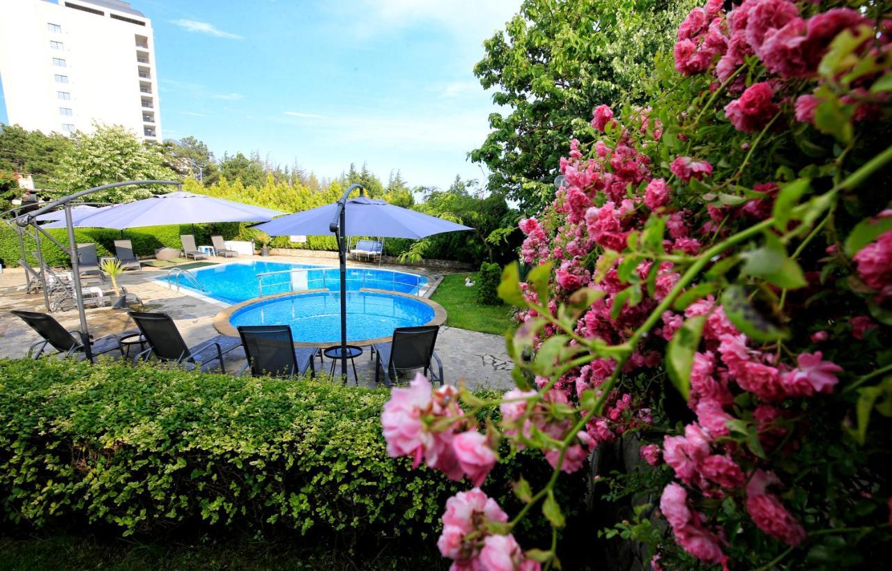 Stayinn Rainbow Houses Beachfront By Asteri Hotels Sunny Beach Buitenkant foto