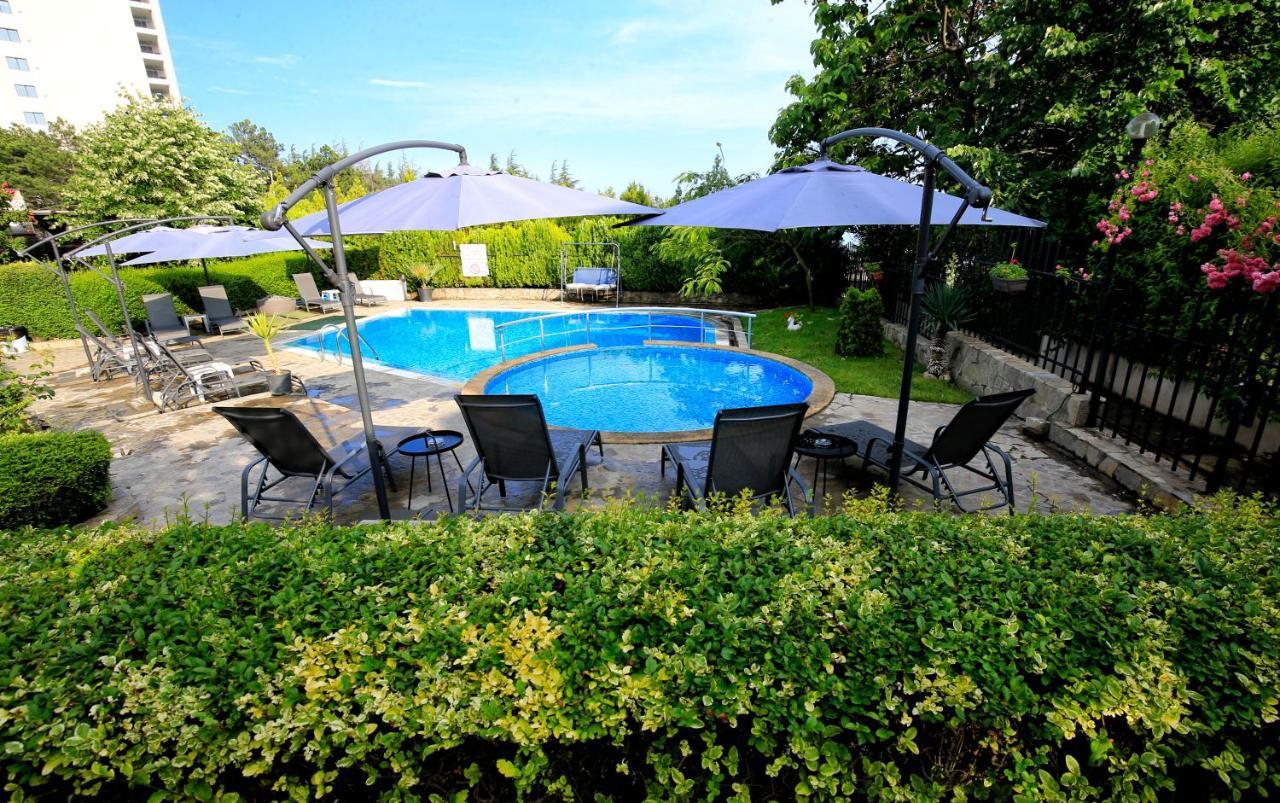 Stayinn Rainbow Houses Beachfront By Asteri Hotels Sunny Beach Buitenkant foto