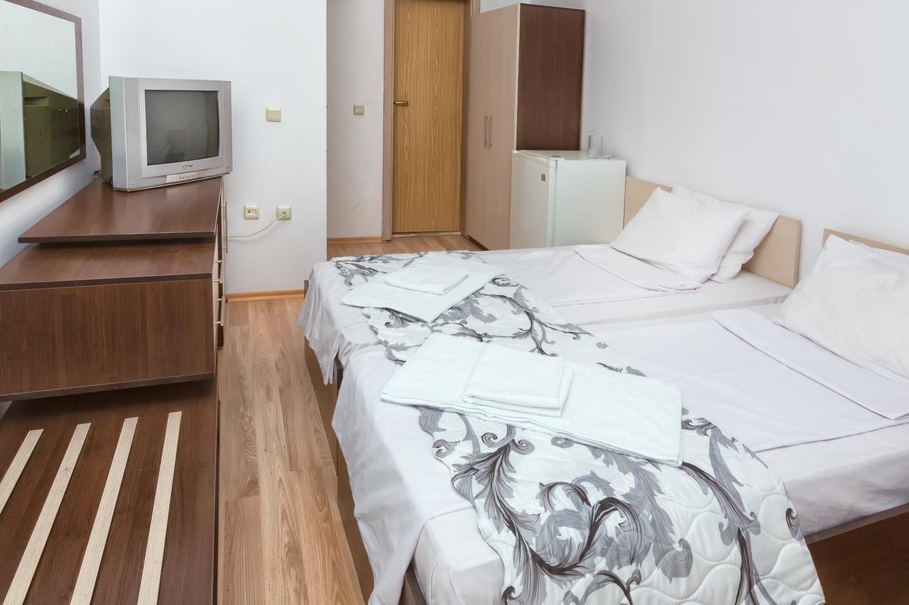 Stayinn Rainbow Houses Beachfront By Asteri Hotels Sunny Beach Buitenkant foto