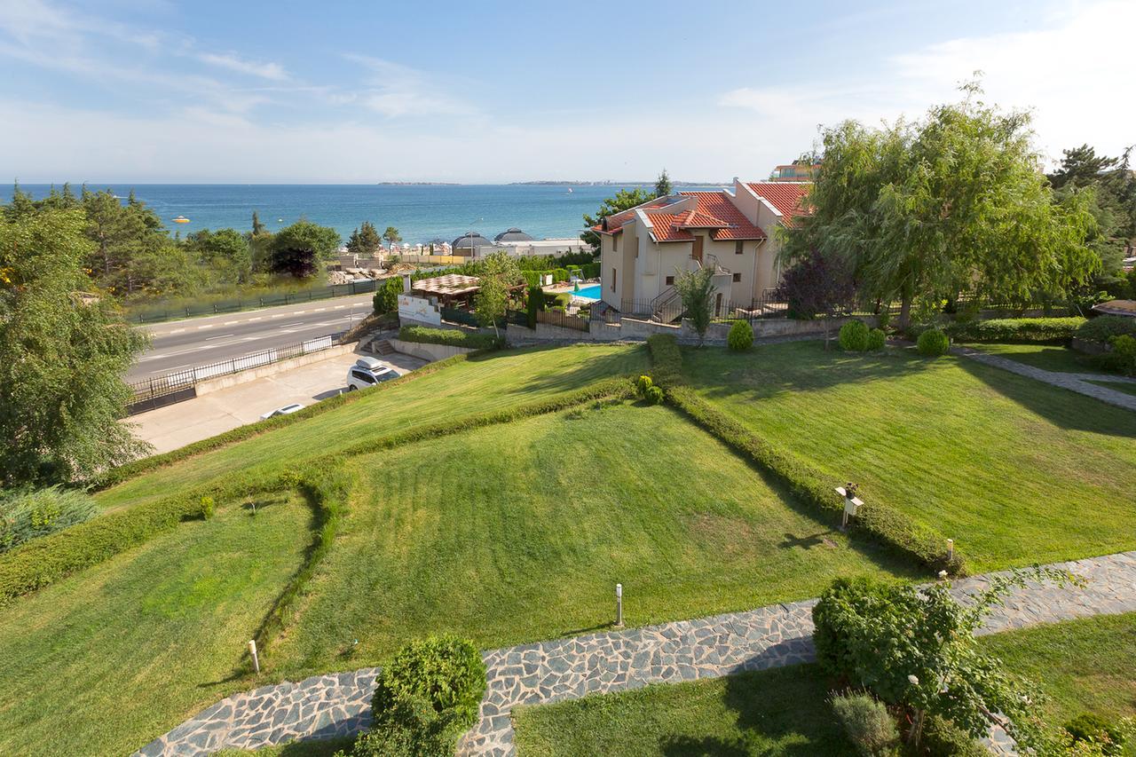 Stayinn Rainbow Houses Beachfront By Asteri Hotels Sunny Beach Buitenkant foto