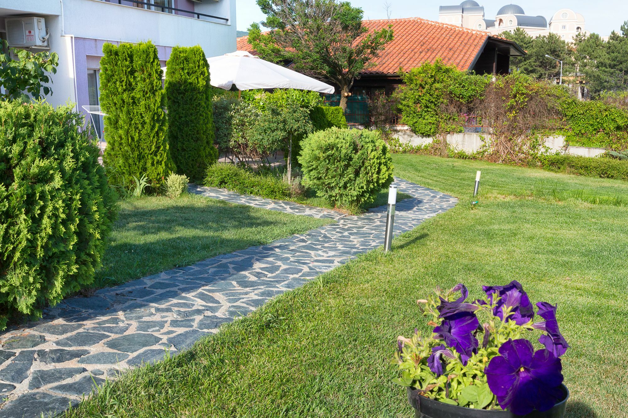 Stayinn Rainbow Houses Beachfront By Asteri Hotels Sunny Beach Buitenkant foto