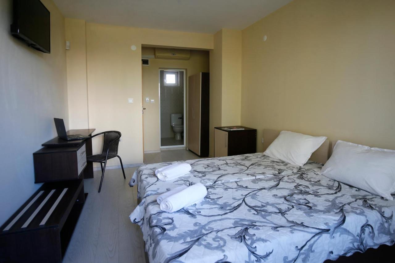 Stayinn Rainbow Houses Beachfront By Asteri Hotels Sunny Beach Buitenkant foto